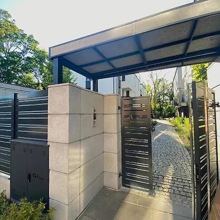 Double Twin #4 With Private Bathroom 3* Warschau