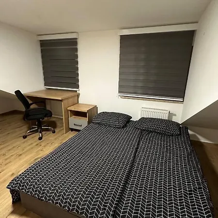 Double Twin #4 With Private Bathroom Warsaw