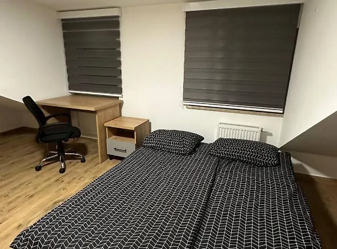 Double Twin #4 With Private Bathroom Varsóvia