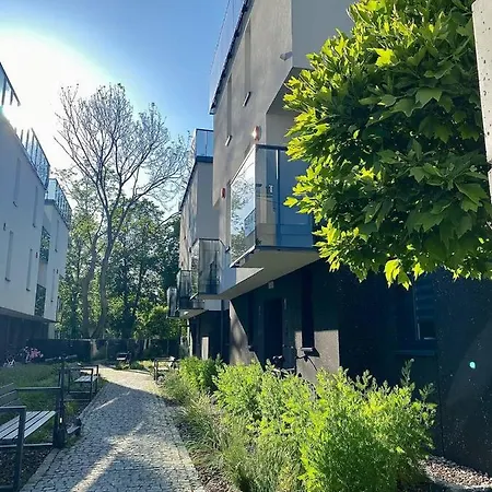 Double Twin #4 With Private Bathroom בית הארחה 3*