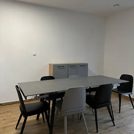 ゲストハウス Double Twin #4 With Private Bathroom